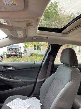 Mosaic Black Metallic 2017 Chevrolet Cruze LT