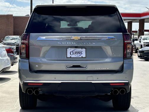 2024 Chevrolet Suburban Premier