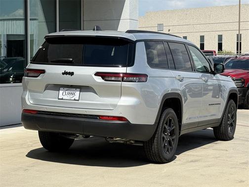 2025 Jeep Grand Cherokee L Altitude
