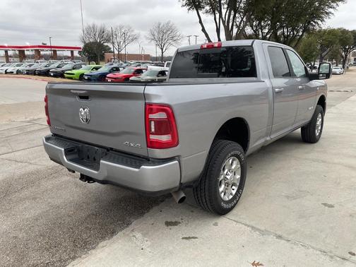 2024 RAM 2500 Laramie Crew Cab 4x4 6'4' Box