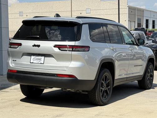 2025 Jeep Grand Cherokee L Altitude