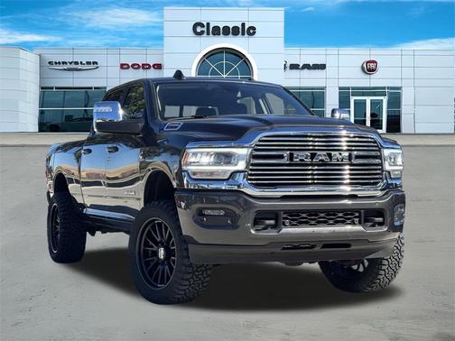 2024 RAM 2500 Laramie Crew Cab 4x4 6'4' Box