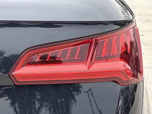 2018 Audi Q5 2.0T Premium