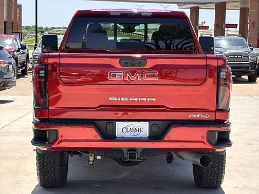2024 GMC Sierra 2500 AT4