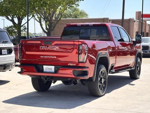 2024 GMC Sierra 2500 AT4
