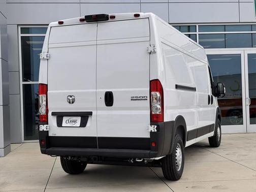 2025 RAM ProMaster 2500 Tradesman