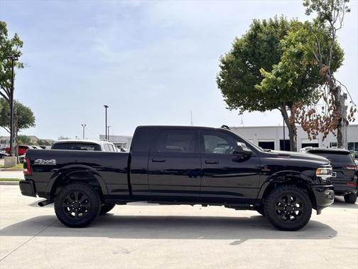 2022 RAM 2500 Laramie Mega Cab 4x4 6'4' Box
