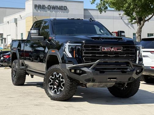 Onyx Black 2024 GMC Sierra 2500 AT4X