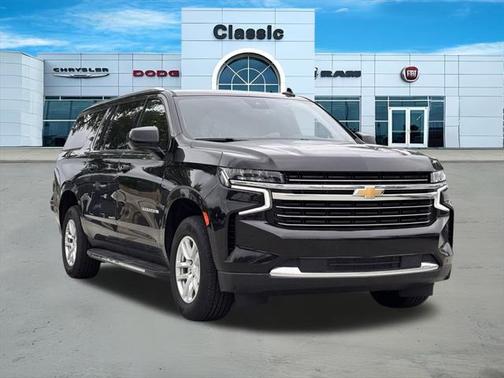 2023 Chevrolet Suburban LT