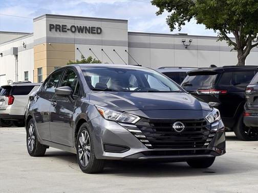 2023 Nissan Versa 1.6 SV