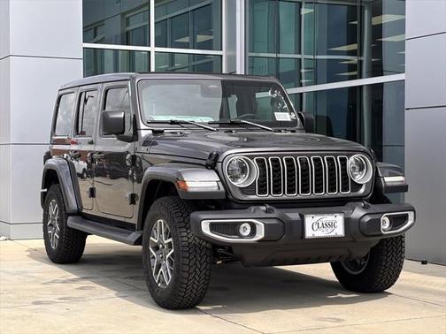 2025 Jeep Wrangler 4-Door Sahara 4x4
