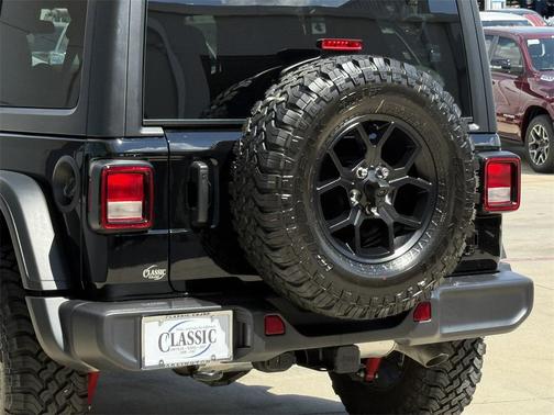 2025 Jeep Wrangler Willys