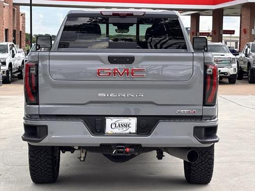 2024 GMC Sierra 2500 AT4
