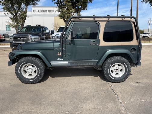 2002 Jeep Wrangler Sahara