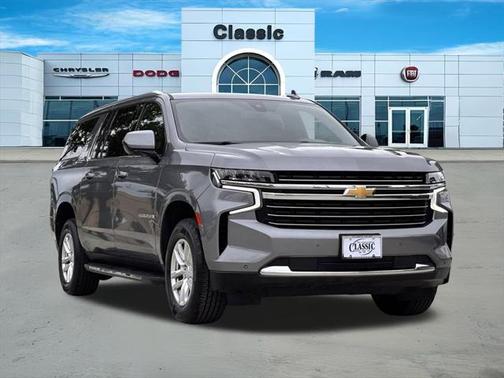 2022 Chevrolet Suburban LT