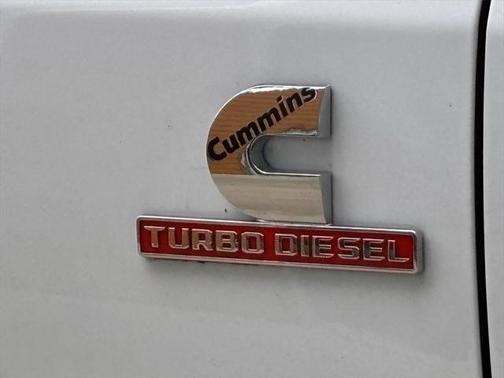 2025 RAM 2500 Tradesman Crew Cab 4x4 6'4' Box