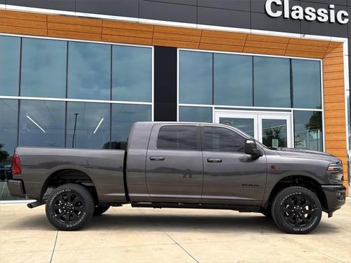 2025 RAM 2500 Laramie Crew Cab 4x4 6'4' Box