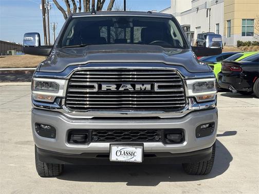 2024 RAM 2500 Laramie Crew Cab 4x4 6'4' Box
