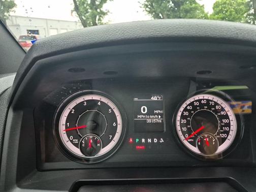 Diamond Black Crystal Pearlcoat 2022 RAM 1500 Classic Warlock Quad Cab 4x4 6'4' Box