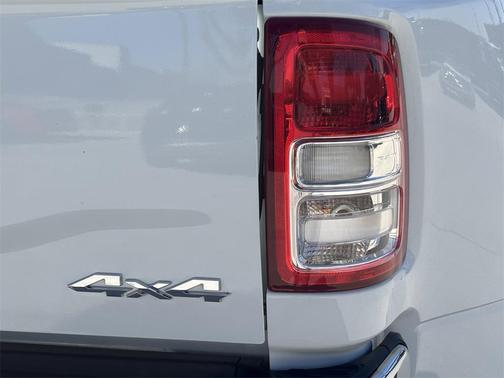 2024 RAM 3500 Big Horn Crew Cab 4x4 8' Box