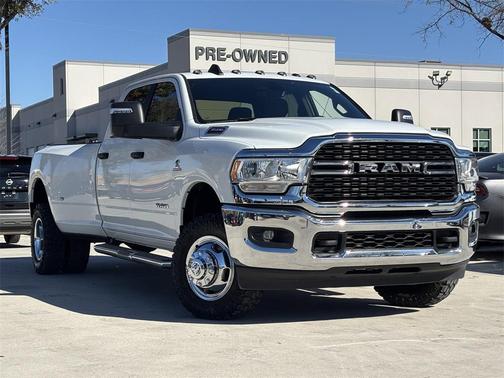 2024 RAM 3500 Big Horn Crew Cab 4x4 8' Box