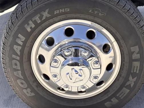 2024 RAM 3500 Laramie Crew Cab 4x4 8' Box