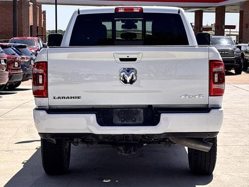 2024 RAM 2500 Laramie Crew Cab 4x4 6'4' Box