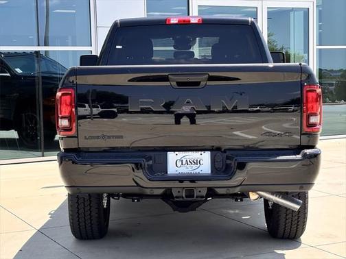 2025 RAM 2500 Big Horn Crew Cab 4x4 6'4' Box