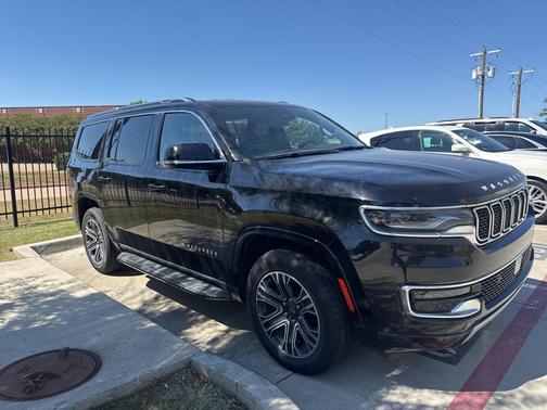 2024 Jeep Wagoneer Series II 4x2