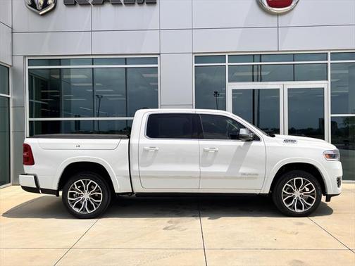 2025 RAM 1500 ST