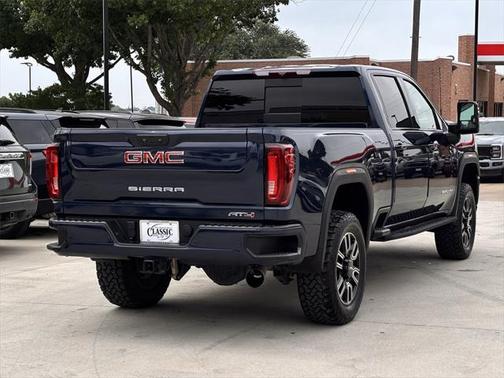 2023 GMC Sierra 2500 AT4