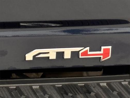 2023 GMC Sierra 2500 AT4