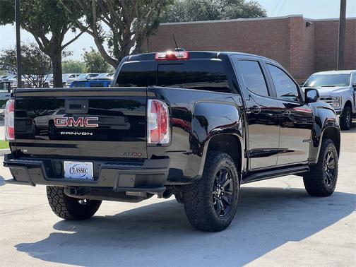 2022 GMC Canyon AT4