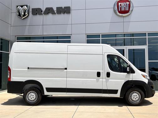2025 RAM ProMaster 2500 Tradesman