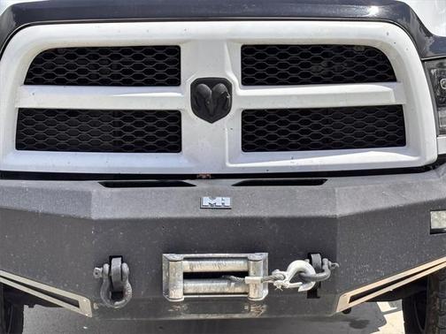 2017 RAM 2500 SLT Crew Cab 4x4 6'4' Box