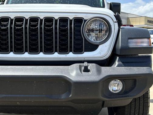 Bright White Clearcoat 2026 Jeep Wrangler Sport