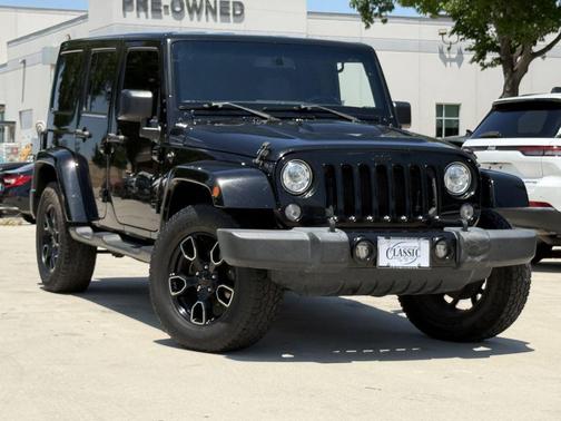Black Clearcoat 2018 Jeep Wrangler JK Unlimited Altitude