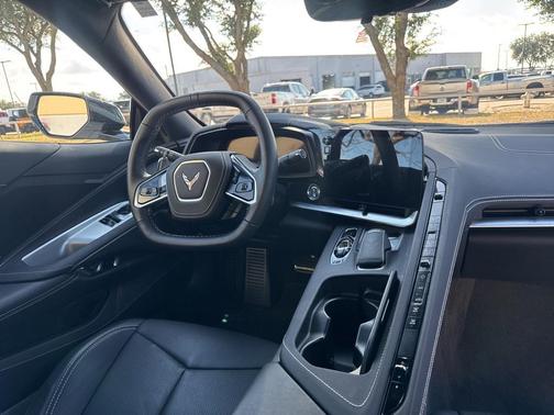 2025 Chevrolet Corvette Stingray w/1LT