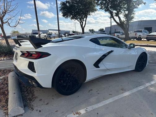 2025 Chevrolet Corvette Stingray w/1LT