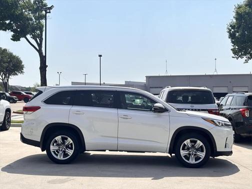2018 Toyota Highlander Limited