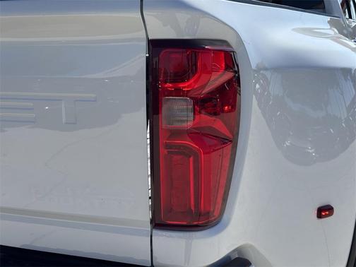 2024 Chevrolet Silverado 3500 High Country