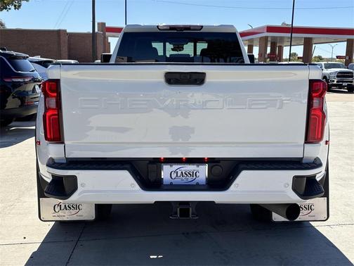 2024 Chevrolet Silverado 3500 High Country