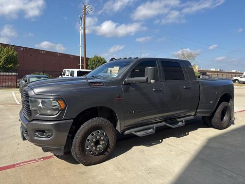 2020 RAM 3500 Lone Star Mega Cab 4x4 6'4' Box