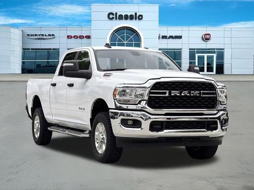 2023 RAM 2500 Big Horn Crew Cab 4x4 6'4' Box
