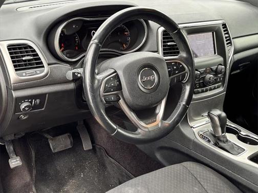 2018 Jeep Grand Cherokee Laredo
