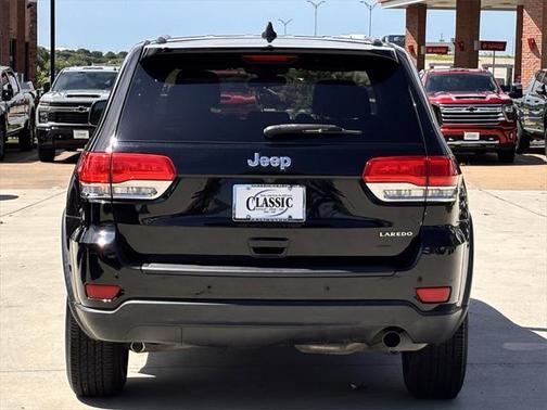 2018 Jeep Grand Cherokee Laredo