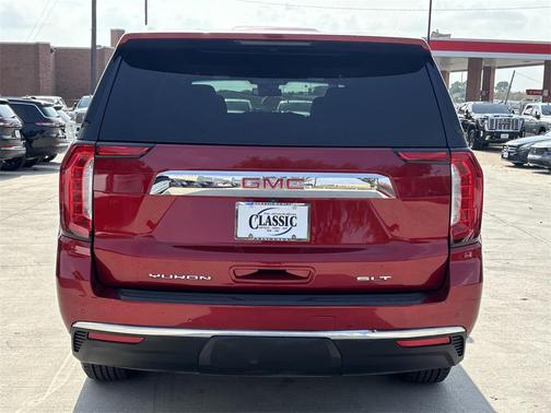 2024 GMC Yukon XL SLT