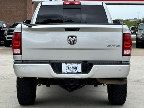 Bright Silver Metallic Clearcoat 2018 RAM 2500 Lone Star Crew Cab 4x4 6'4' Box