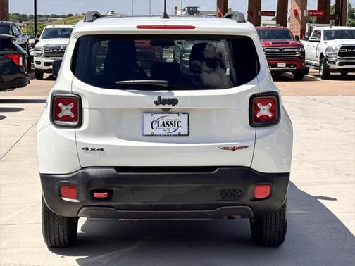 2016 Jeep Renegade Trailhawk