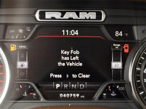 2022 RAM 2500 Laramie Crew Cab 4x4 6'4' Box